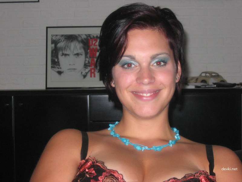 Homemade Wife Porn Photos: Raw and Explicit Amateur XXX Pics