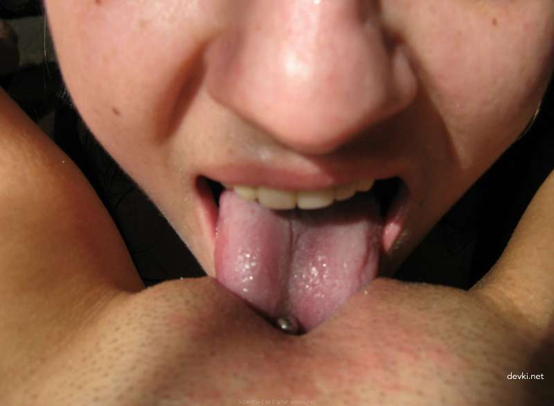 Mature Girlfriend Receives Explicit Cunnilingus - Amateur Porn Photo