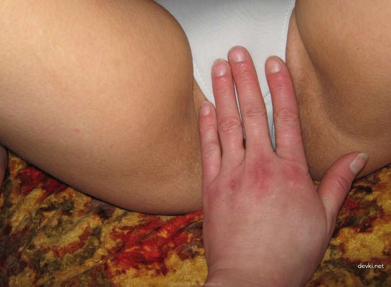 Mature Girlfriend Receives Explicit Cunnilingus - Amateur Porn Photo