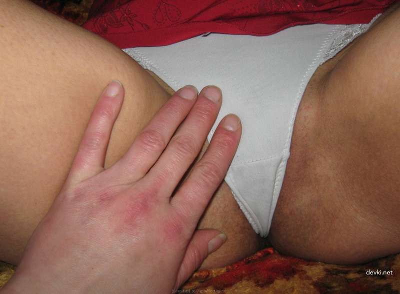 Mature Girlfriend Receives Explicit Cunnilingus - Amateur Porn Photo