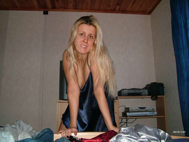 Amateur Slut Sucking Cock on Camera - Explicit Blowjob Photo