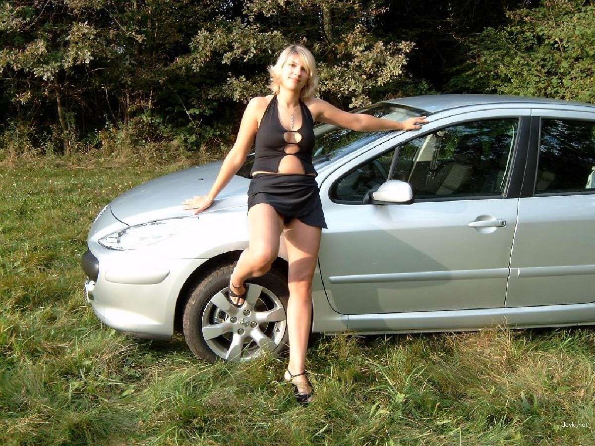 Wild Outdoor Sex with Wife - Explicit Amateur Porn Photo Shoot