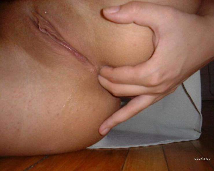 Boyfriend fucks girlfriend in anal - Explicit amateur anal porn photo