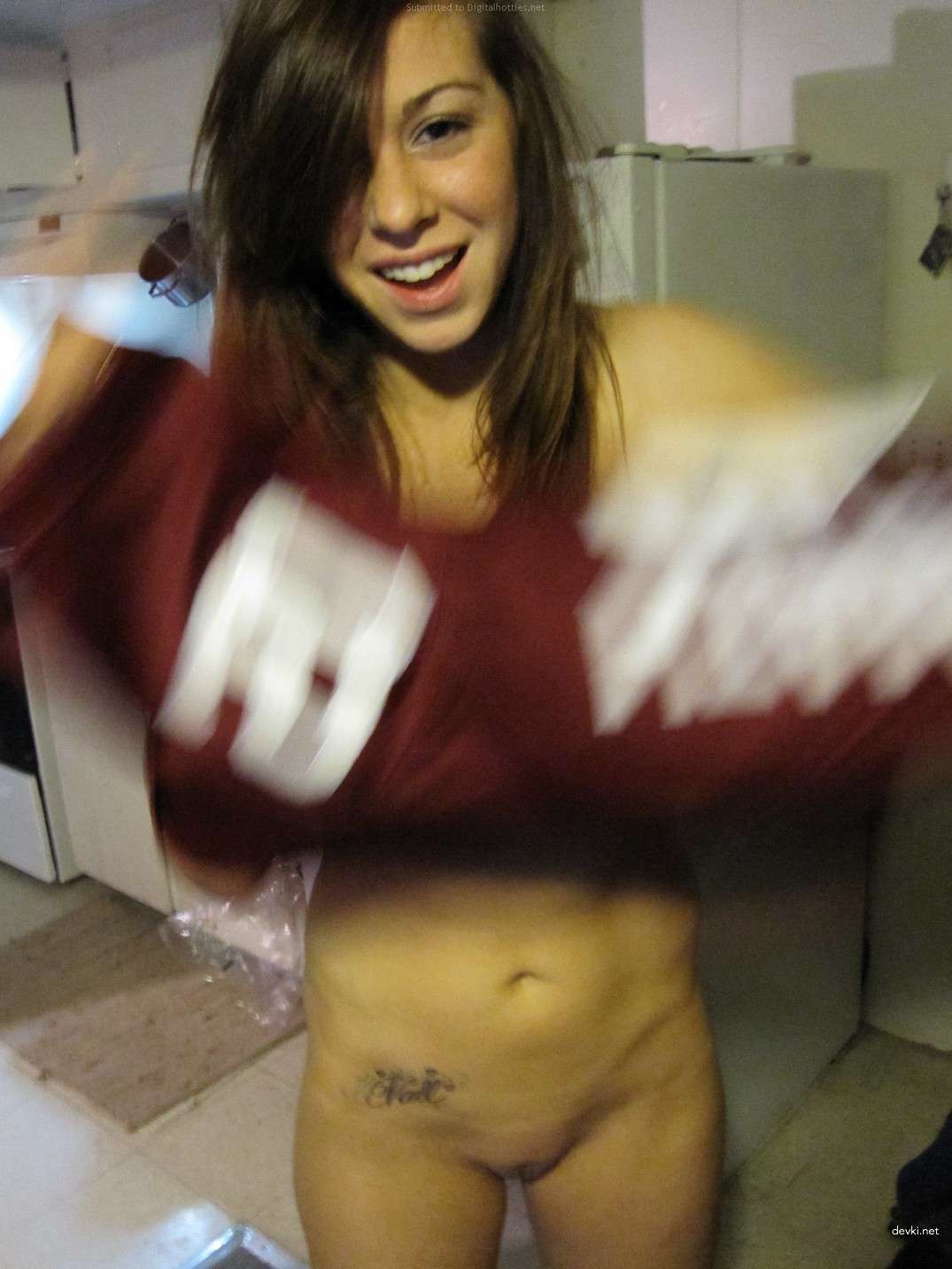 Amateur Slut Masturbates and Poses Naked - Explicit Pussy Play Photos