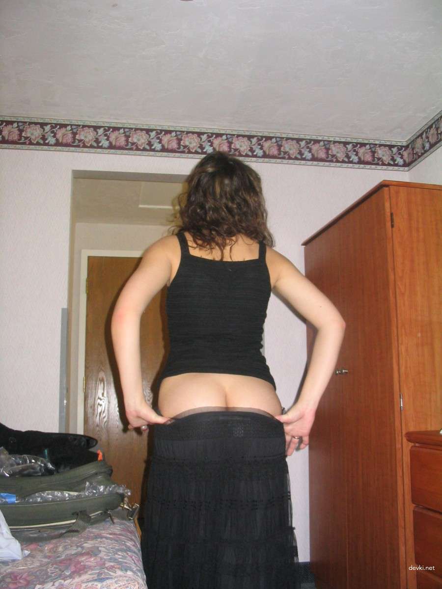 Eager Wife Sex: Amateur Porn Photos of Insatiable Wife in Explicit Action