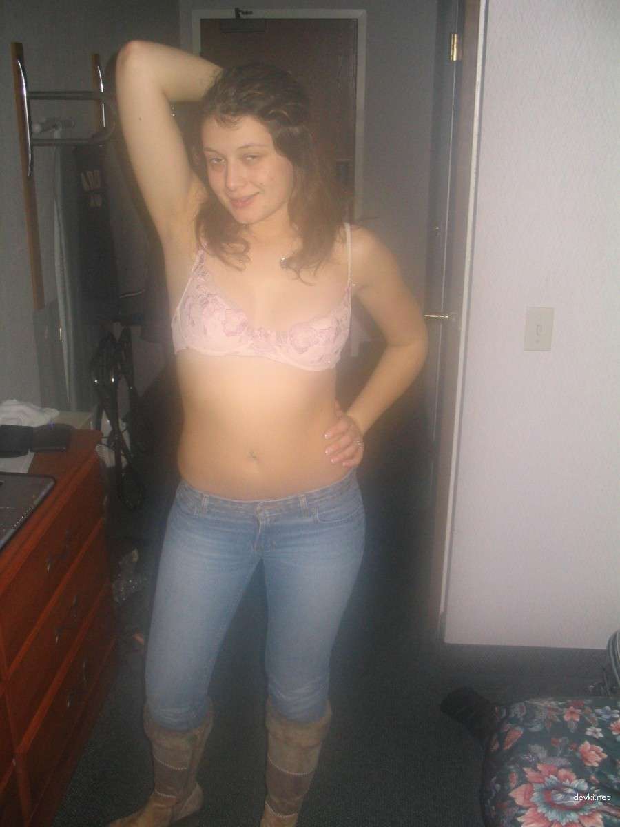 Eager Wife Sex: Amateur Porn Photos of Insatiable Wife in Explicit Action