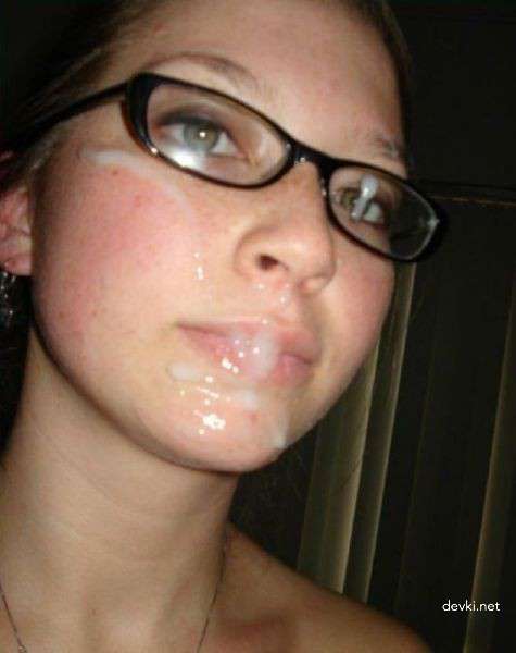 Hot Babes Covered in Cum: Amateur Porn Photos