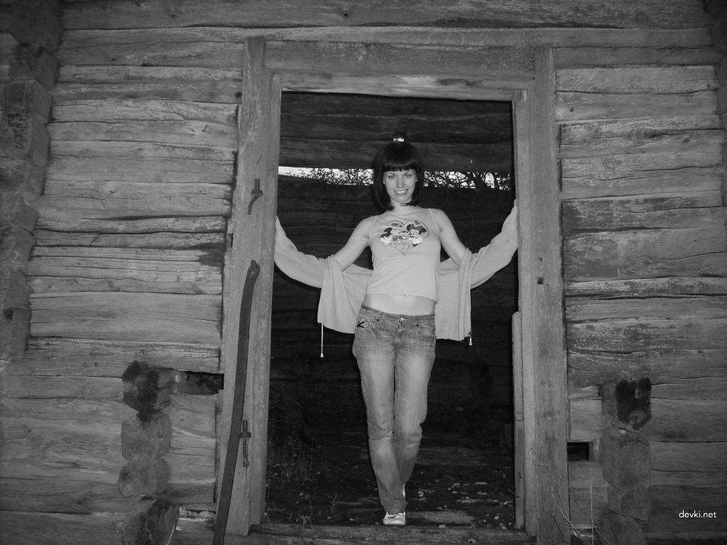 Naughty Amateur Girl Loves to Play in Sex - Explicit Homemade Porn