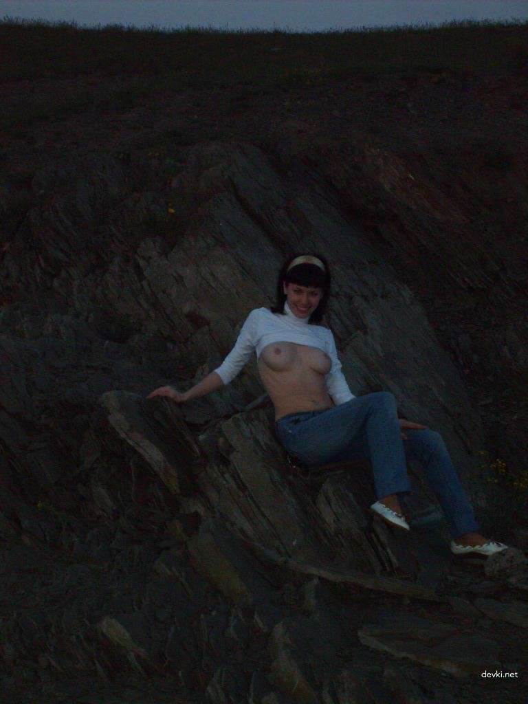 Naughty Amateur Girl Loves to Play in Sex - Explicit Homemade Porn