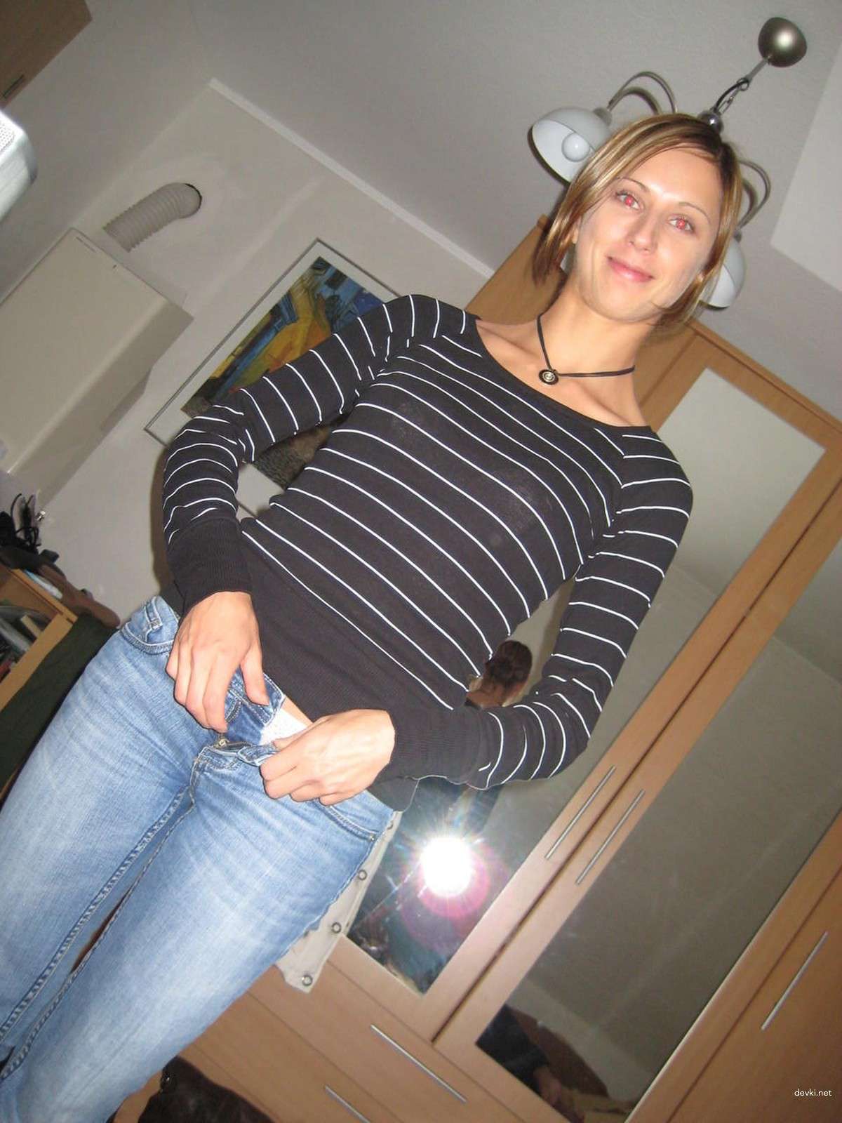 Slim Teen Amateur Porn Pics - Explicit Private Erotic Photos