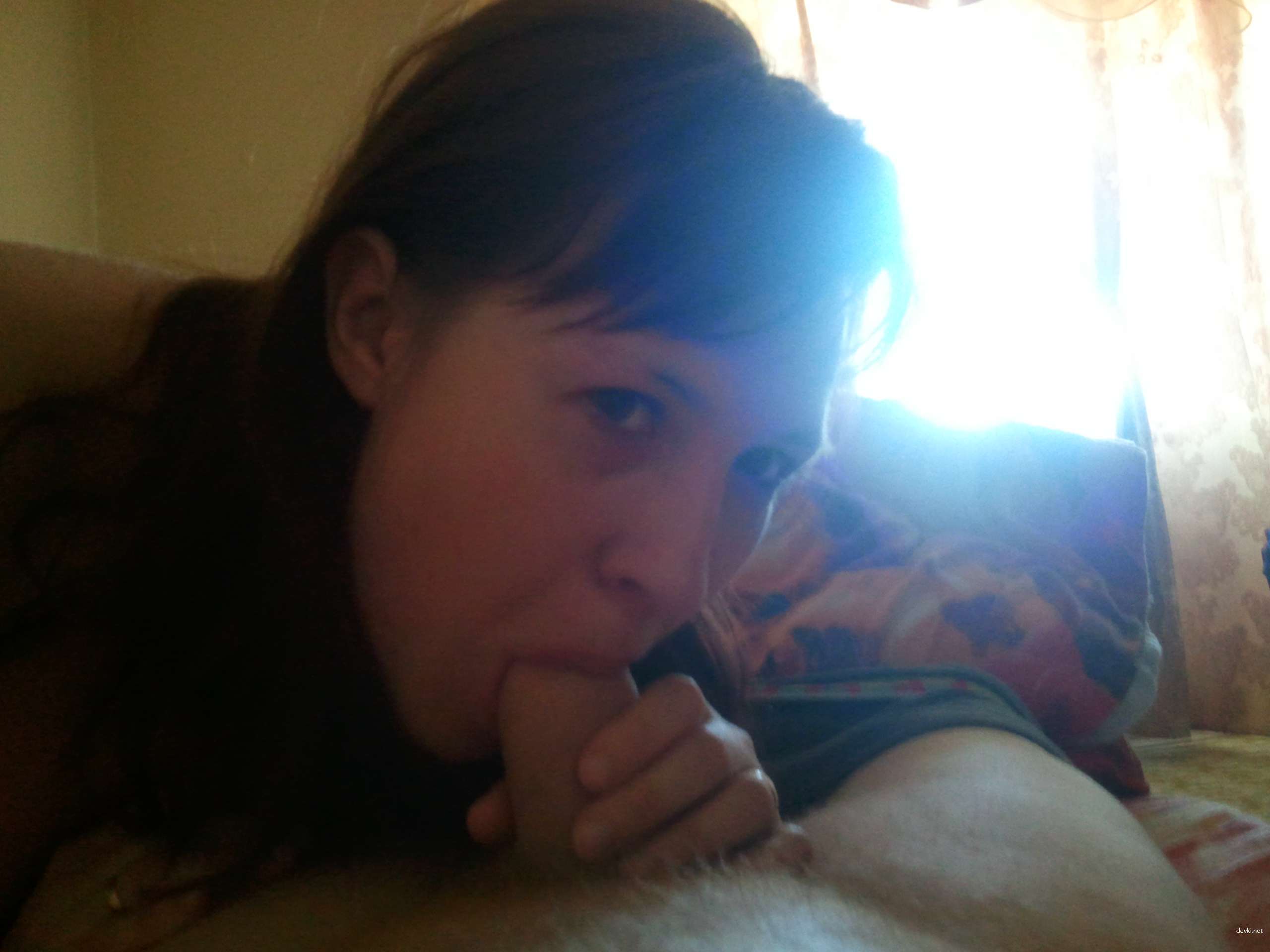 Hot Blowjob Amateur Porn: Woman Deepthroats Big Cock