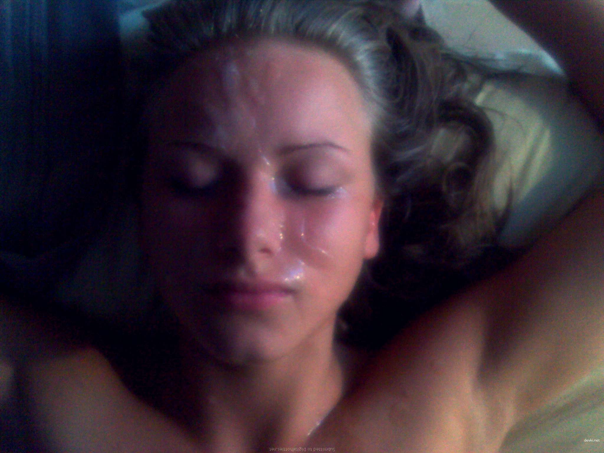 Hot babe sucks dick and fucks herself - Amateur porn photo