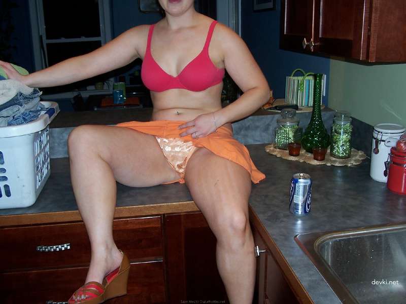 Amateur BBW Gets Her Ass Pounded - Explicit Anal Photo