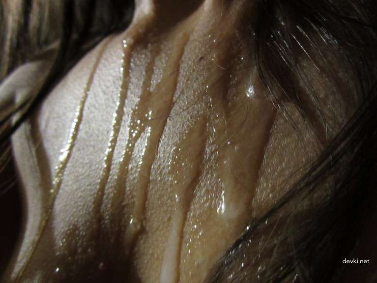 Hot Amateur Girl Covered in Cum - Explicit Porn Photos