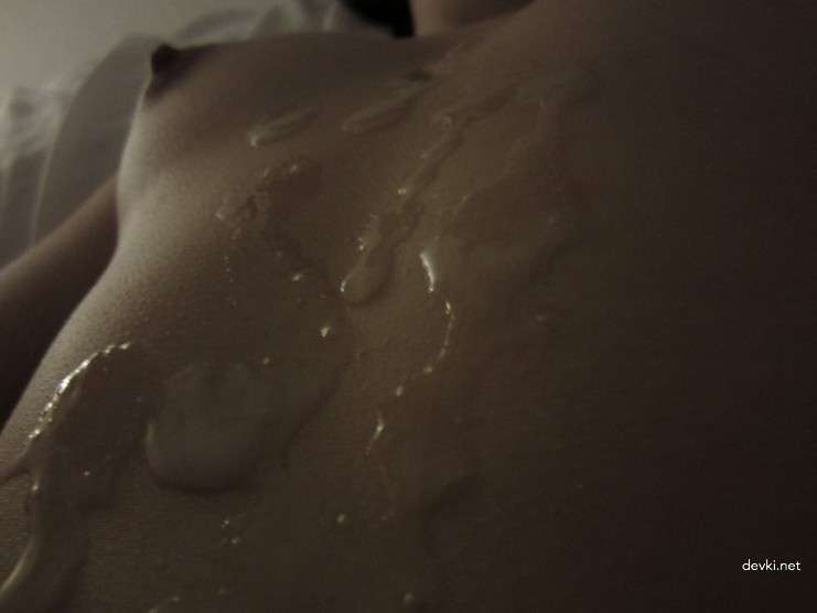 Hot Amateur Girl Covered in Cum - Explicit Porn Photos