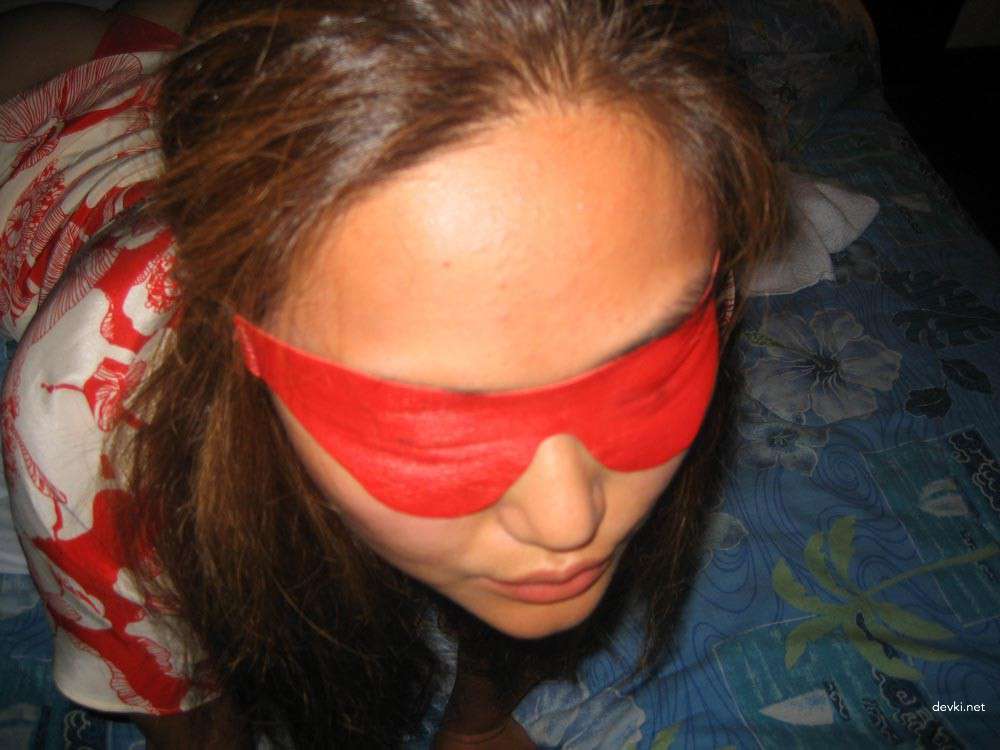 Hot Asian Amateur Porn Photos - Explicit XXX Pics with Asian Girl