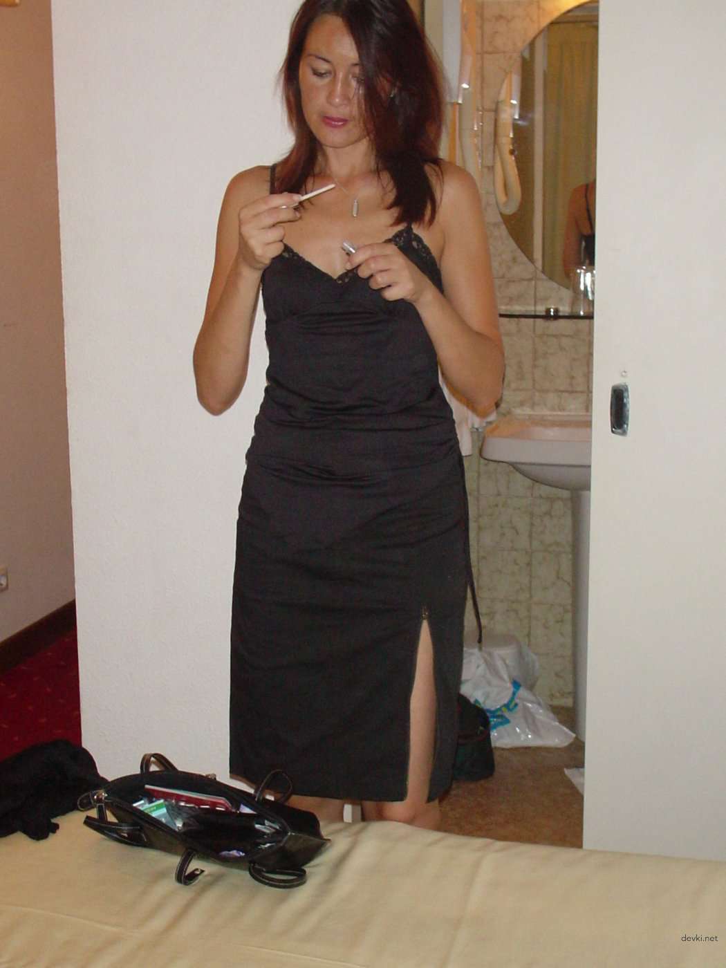 Hot Amateur MILF Wife Private Porn - Explicit Homemade Sex Photos