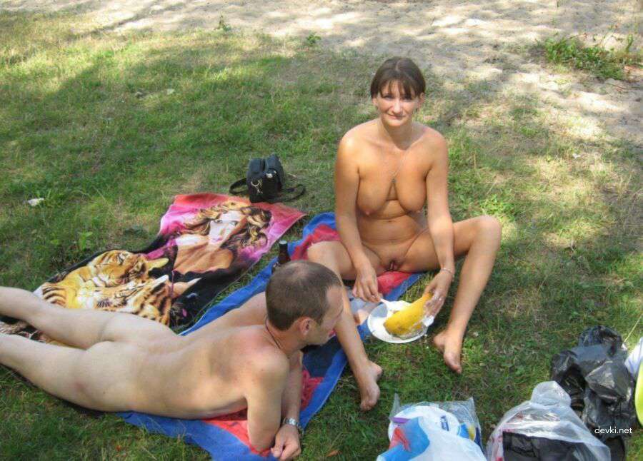 Wife Ready for Hardcore Sex Anywhere - Amateur Porn Photos