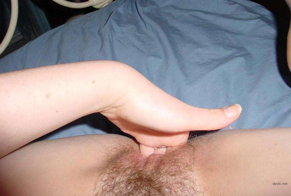 Amateur Erotic Photos: Explicit Homemade Porn Submission