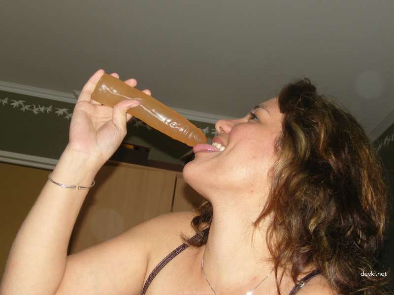 Amateur Interracial Sex: White Slut Fucks Black Stud