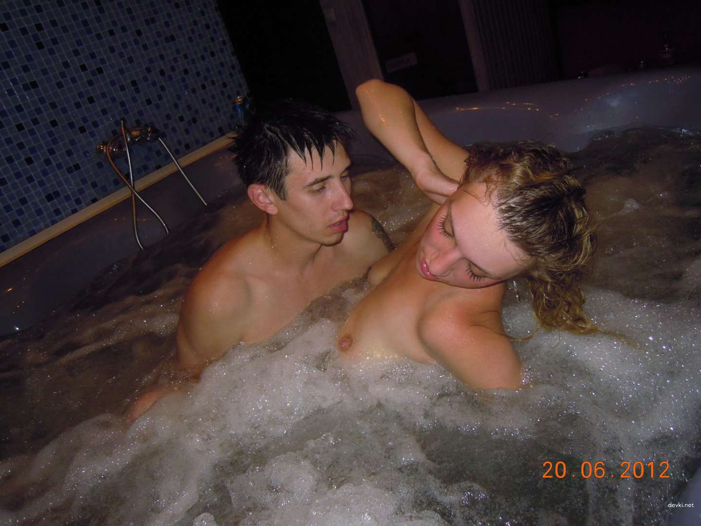 Raw Homemade Porn: Explicit Amateur Sex Photos