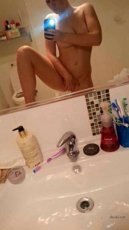 Amateur XXX Photos: Private Erotica and Porn Collection