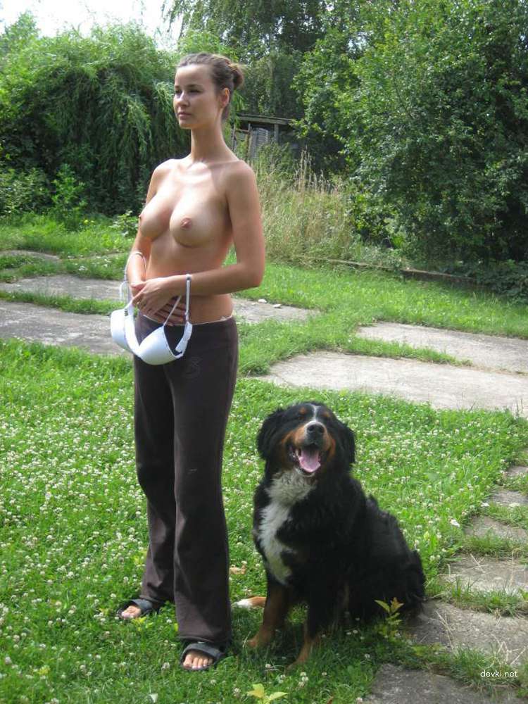 Explicit Amateur Porn: Woman Naked Playing with Dog and Having Sex