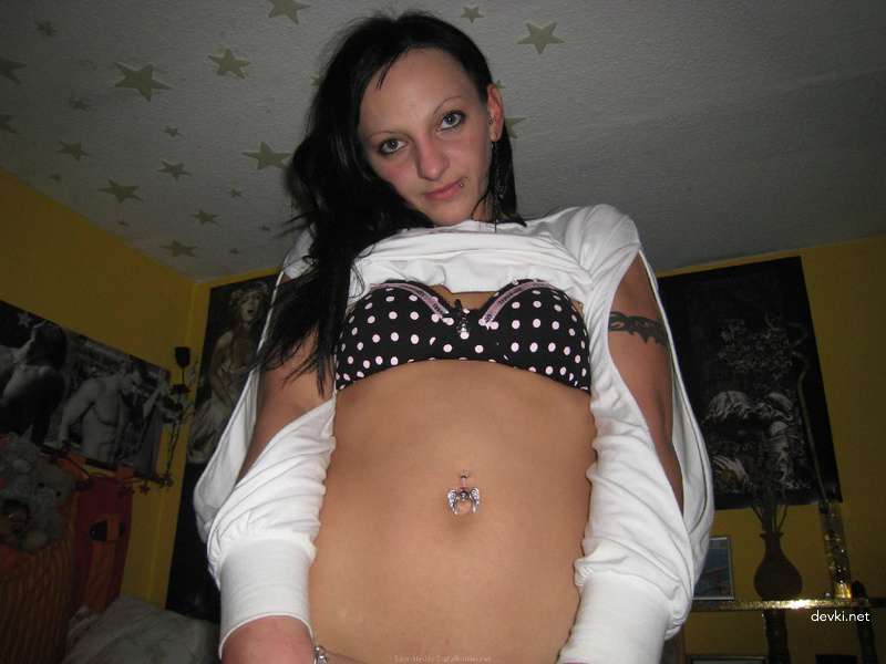 Inked Slut Fucks on Camera: Explicit Amateur Porn Photo
