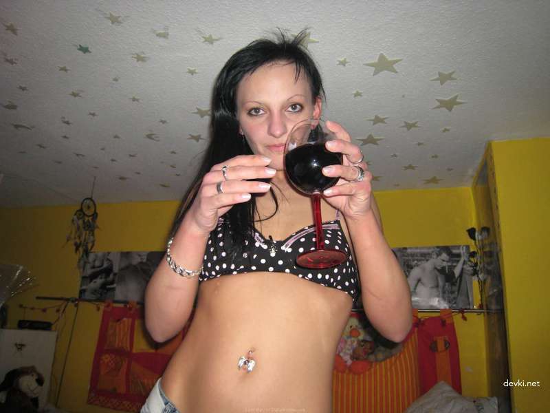 Inked Slut Fucks on Camera: Explicit Amateur Porn Photo