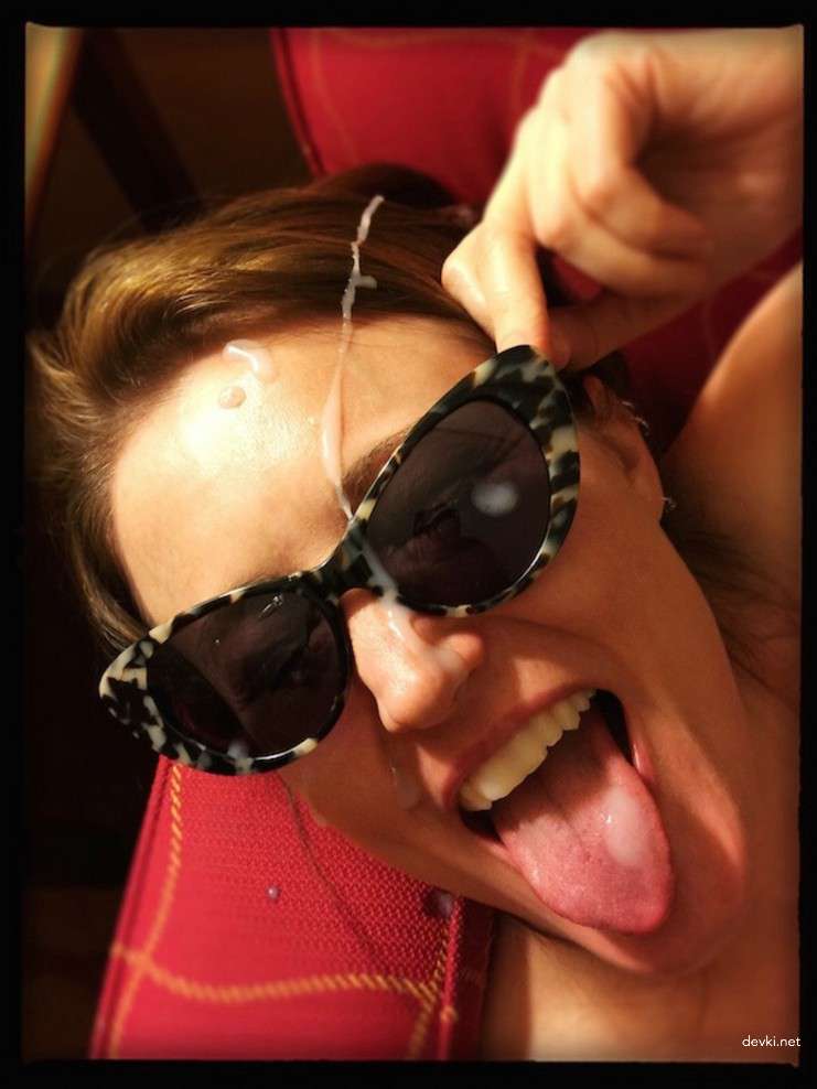 Hot Girls Take Cumshots on Their Faces: Amateur Porn Pics