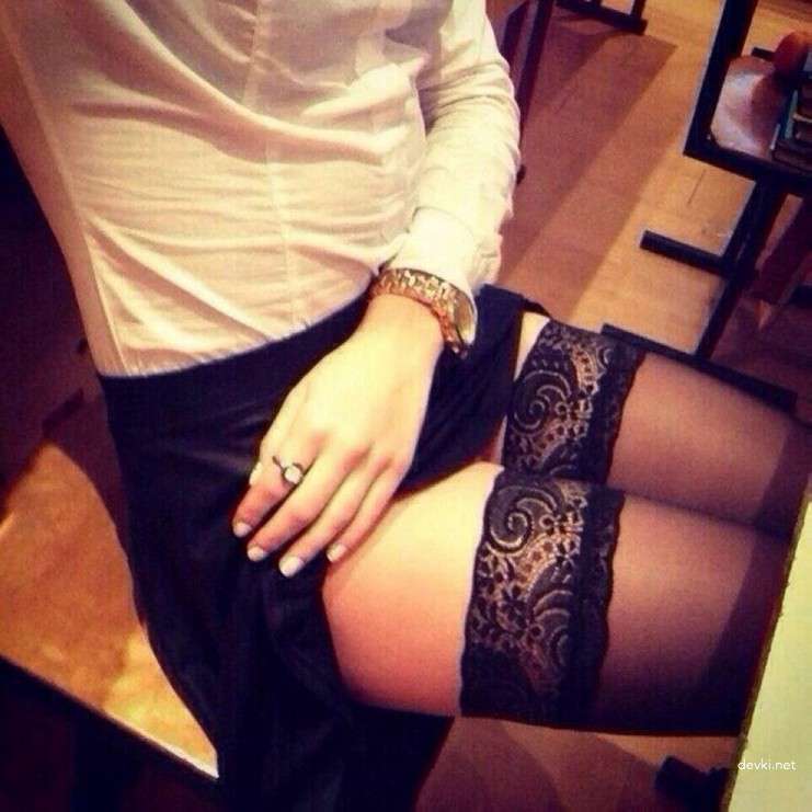 Amateur Submitted Porn: Explicit Homemade Sex Photos