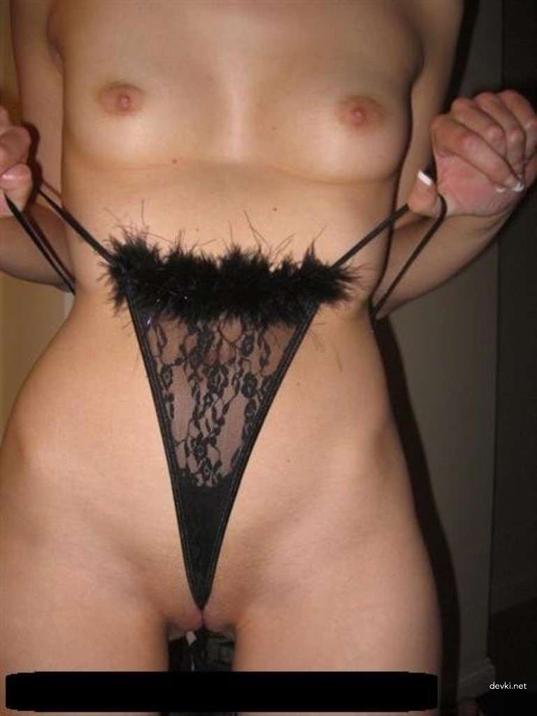 Amateur Girl's Fisting Obsession: Intense Homemade Porn Photo