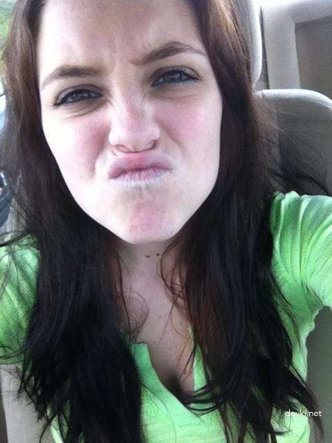 Amateur Hairy Pussy Porn Babes: Explicit Photos