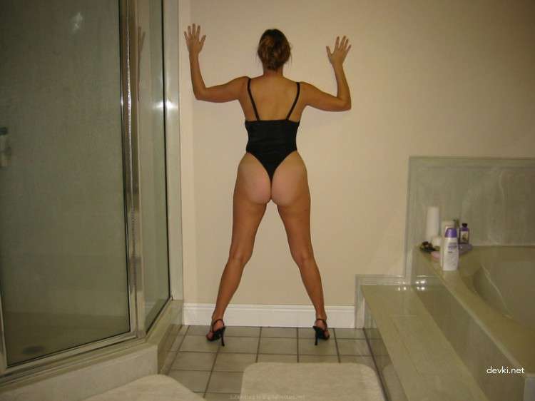 Rural Girl's Personal Explicit Amateur Porn Photos