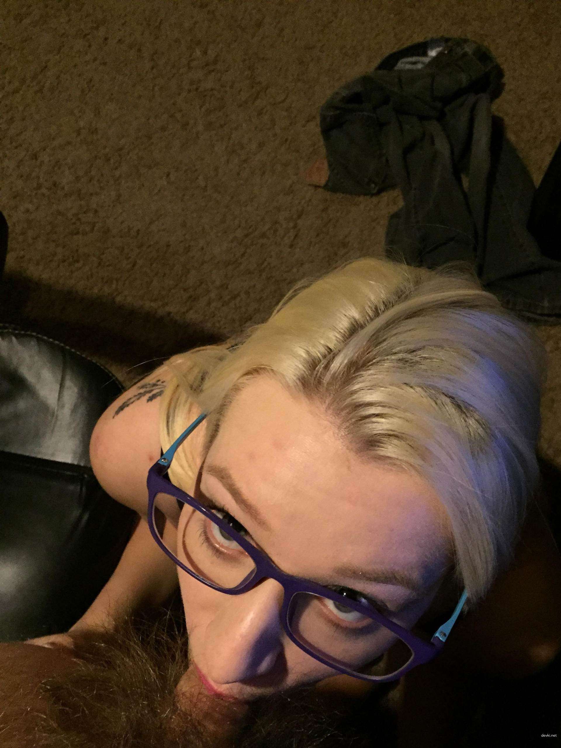 Blonde Amateur Porn Photos: Explicit XXX Pics of Hot Amateur Blonde