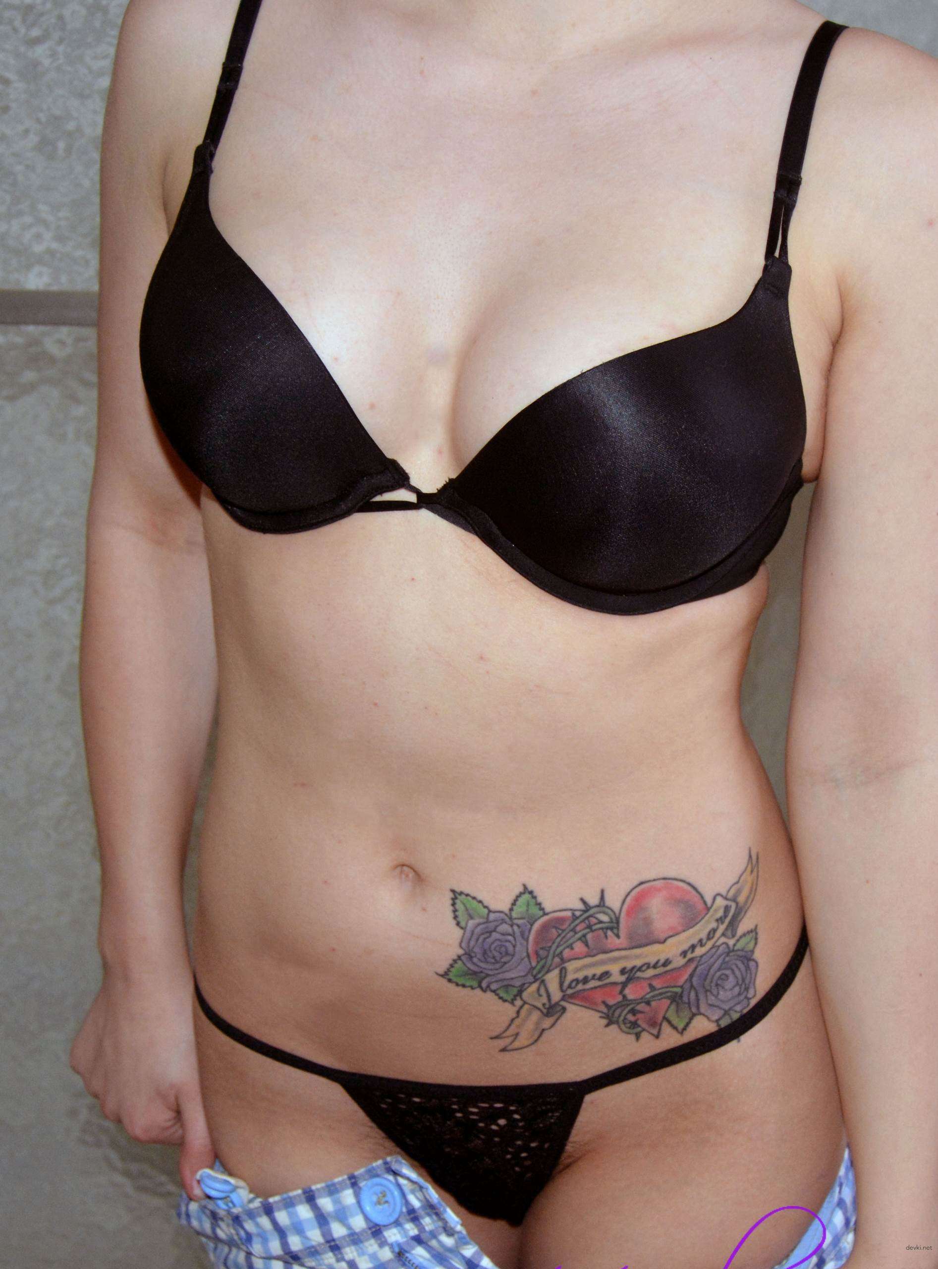 Blonde Amateur Porn Photos: Explicit XXX Pics of Hot Amateur Blonde