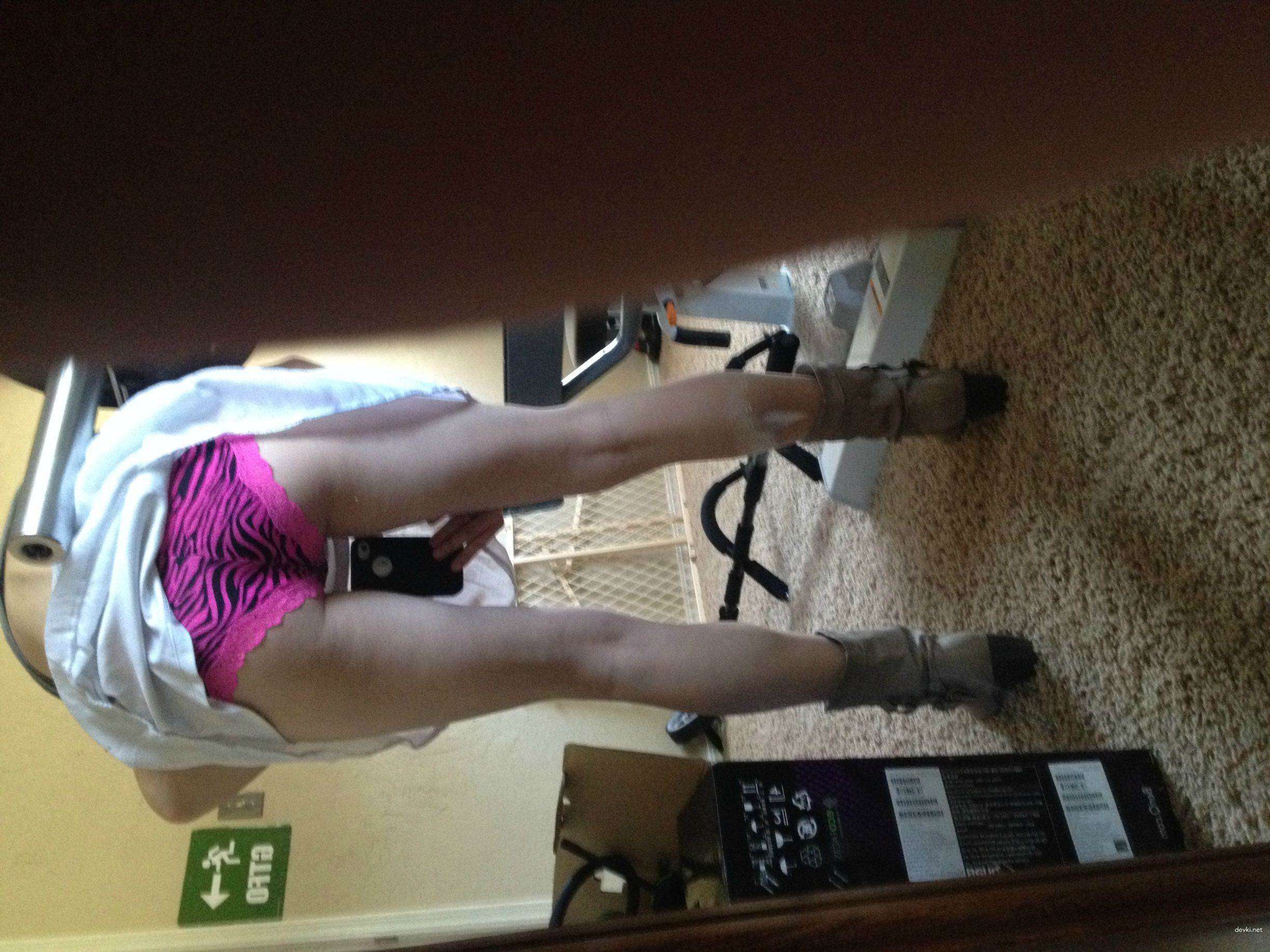 Blonde Amateur Porn Photos: Explicit XXX Pics of Hot Amateur Blonde