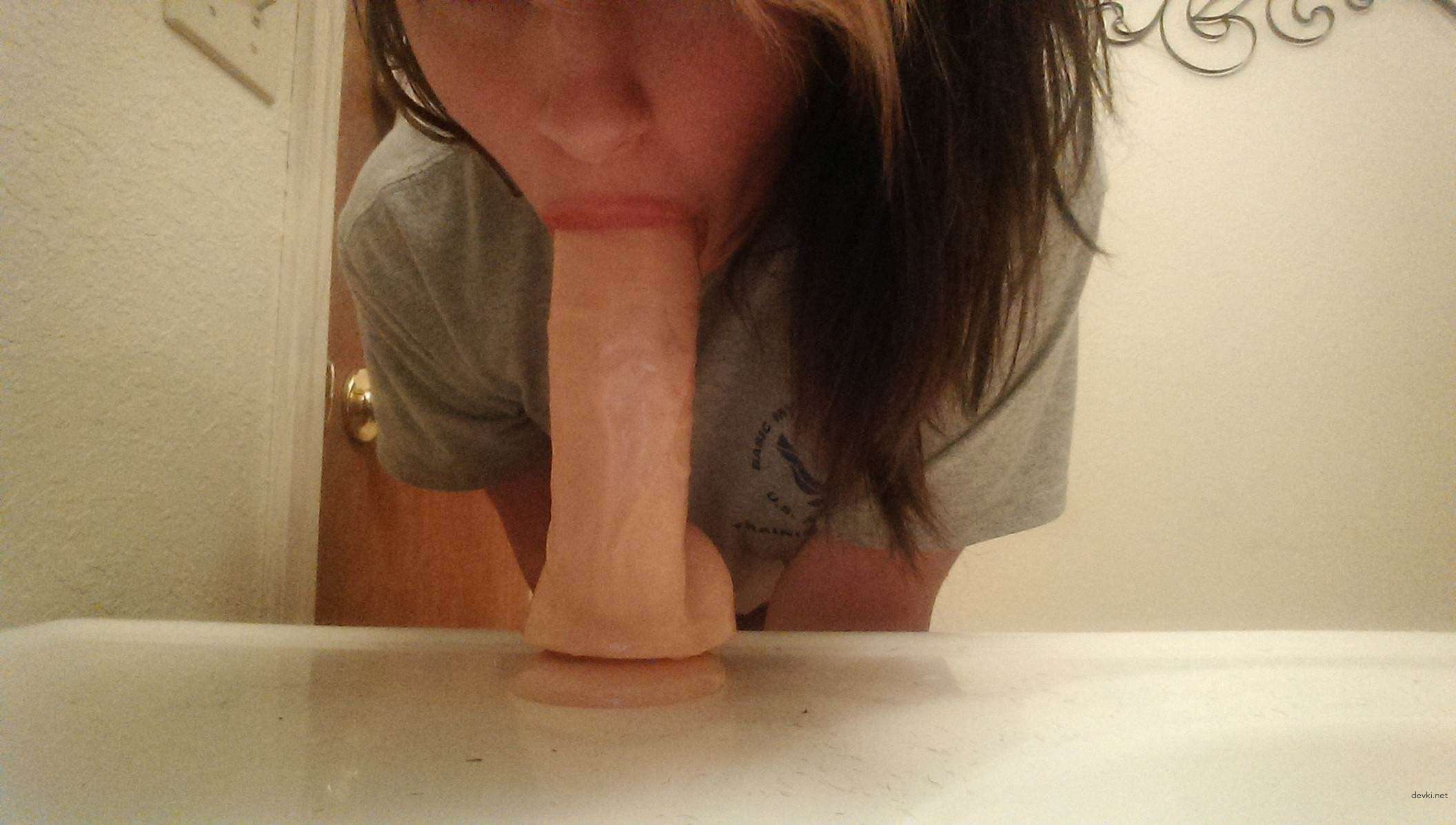 Private Blowjob Porn: Slutty Chick Deepthroating Cock