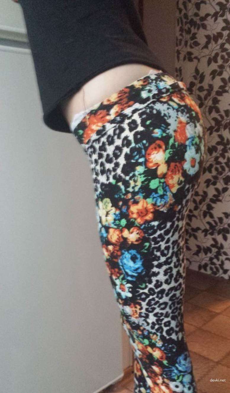 Hot Teen Amateur Porn Pics - Young Slutty Chick Exposed!