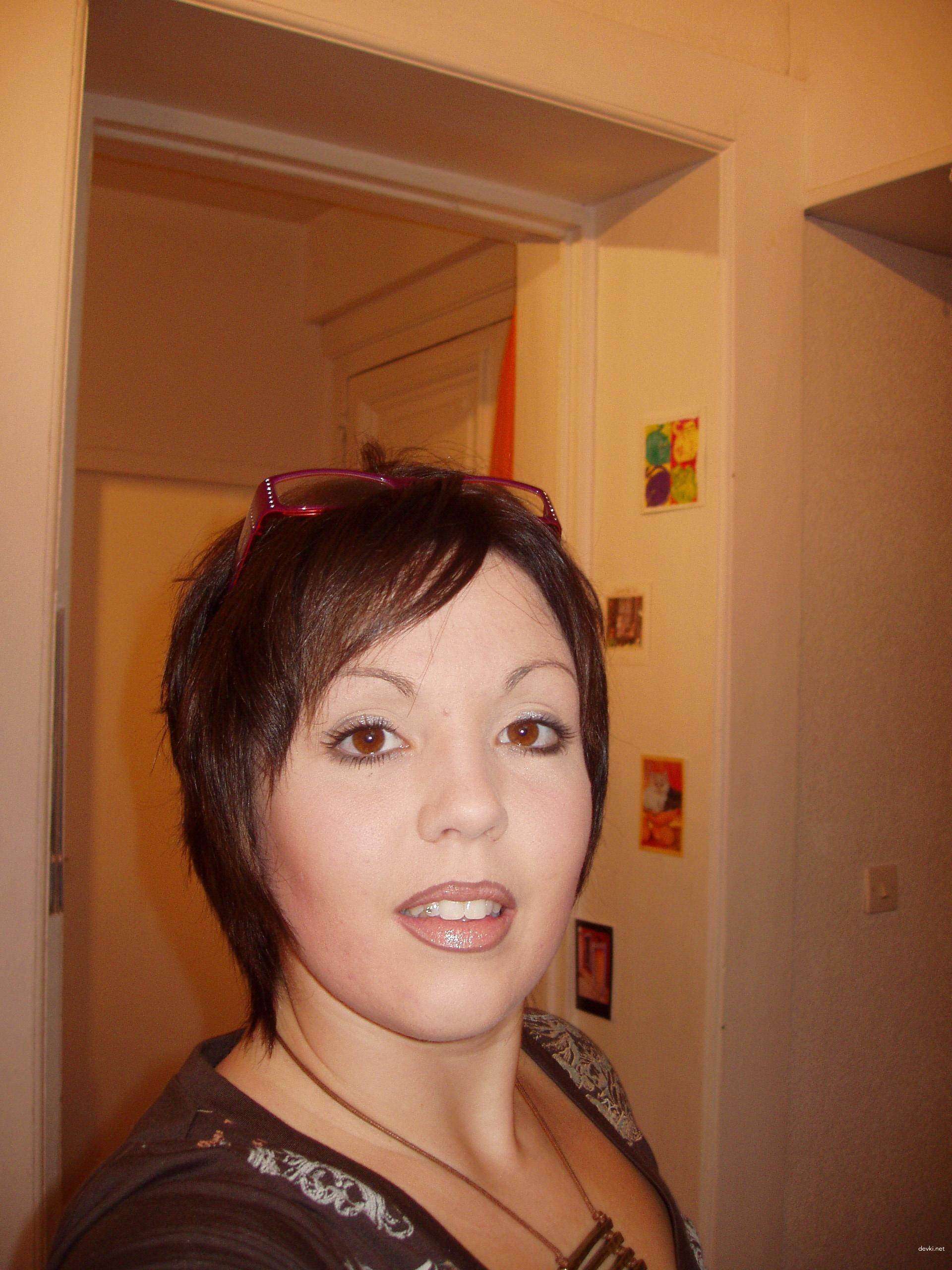 Amateur Woman with Big Ass in Explicit Sex Photos