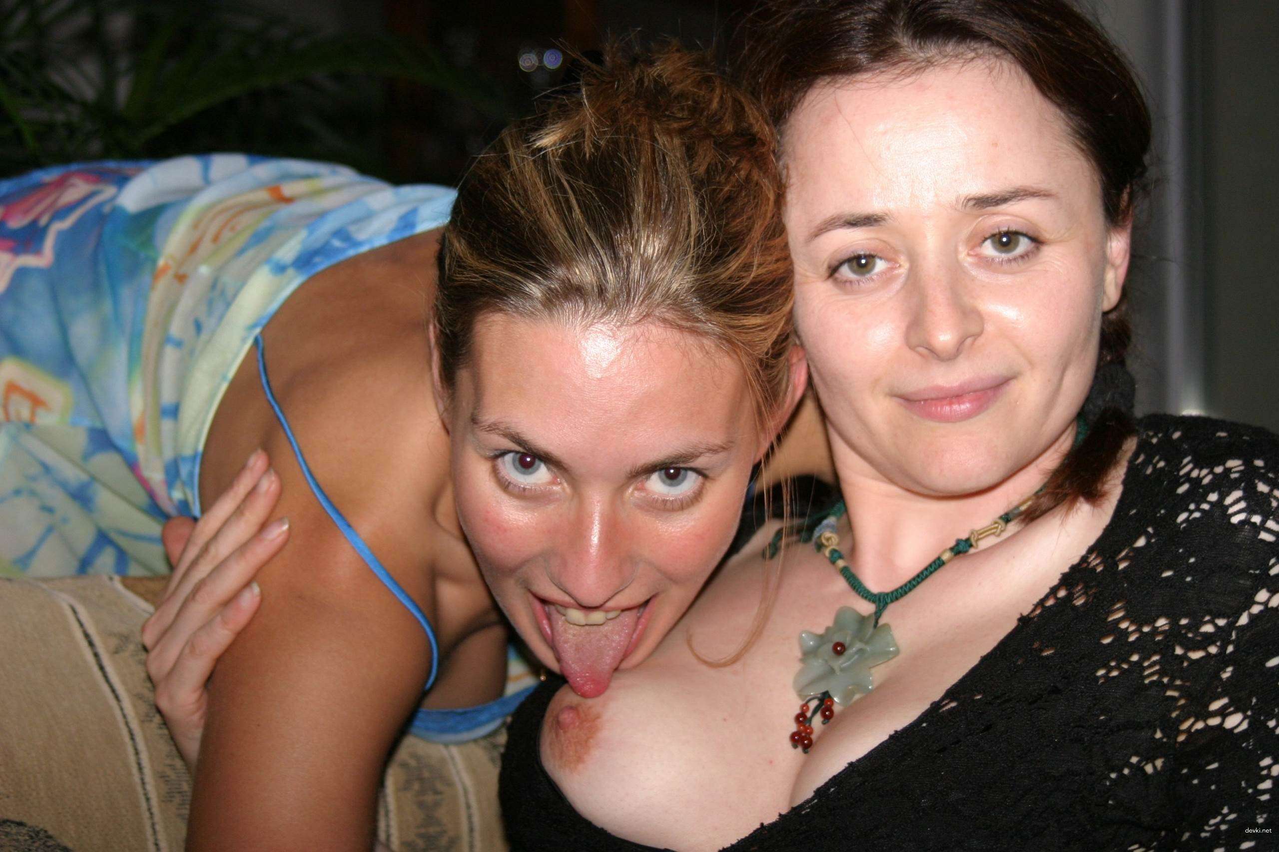 Drunk Girl Porn: Explicit Amateur Photos of Intoxicated Slut