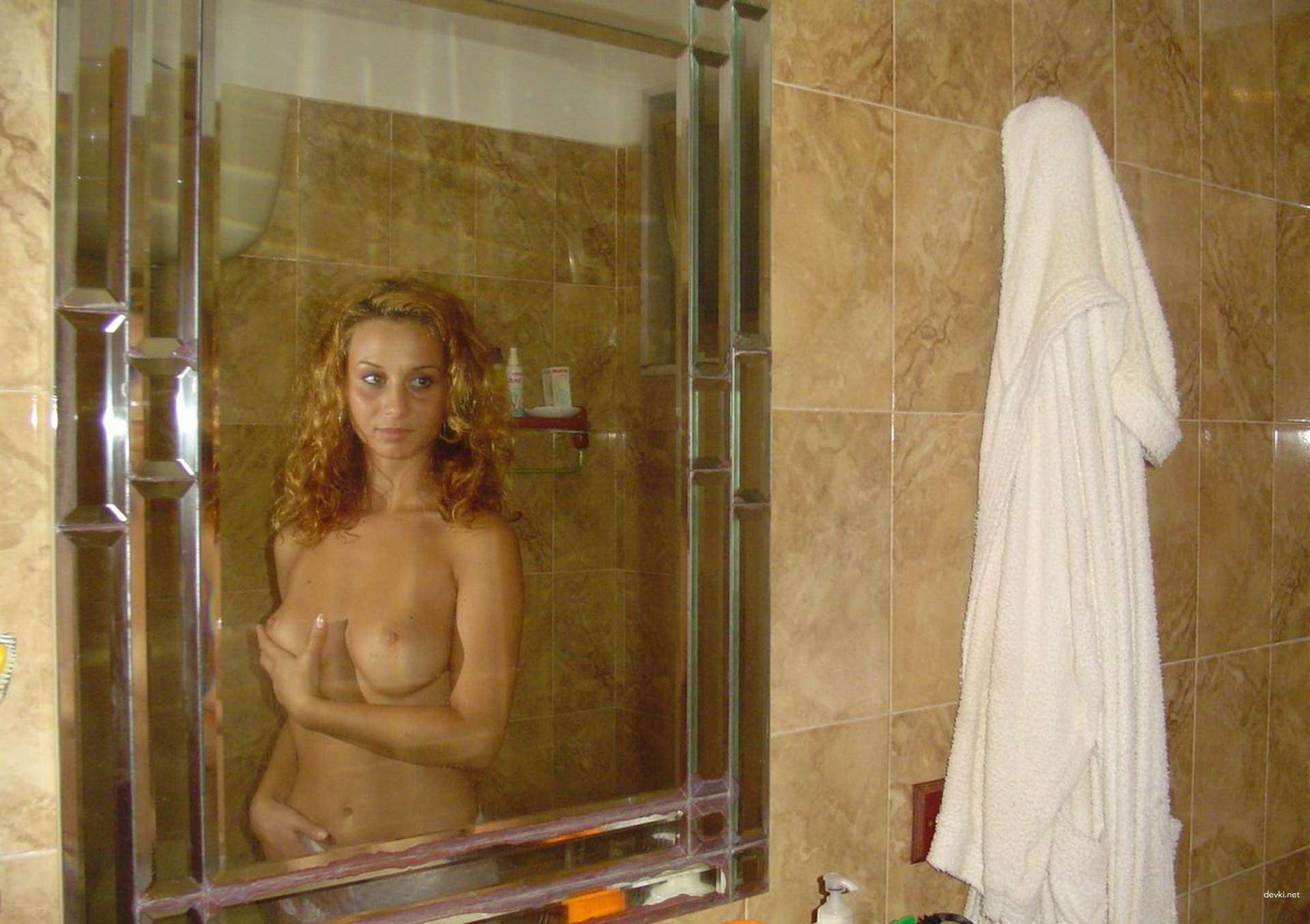 Sexy Girl in Panties: Amateur Photo Collection