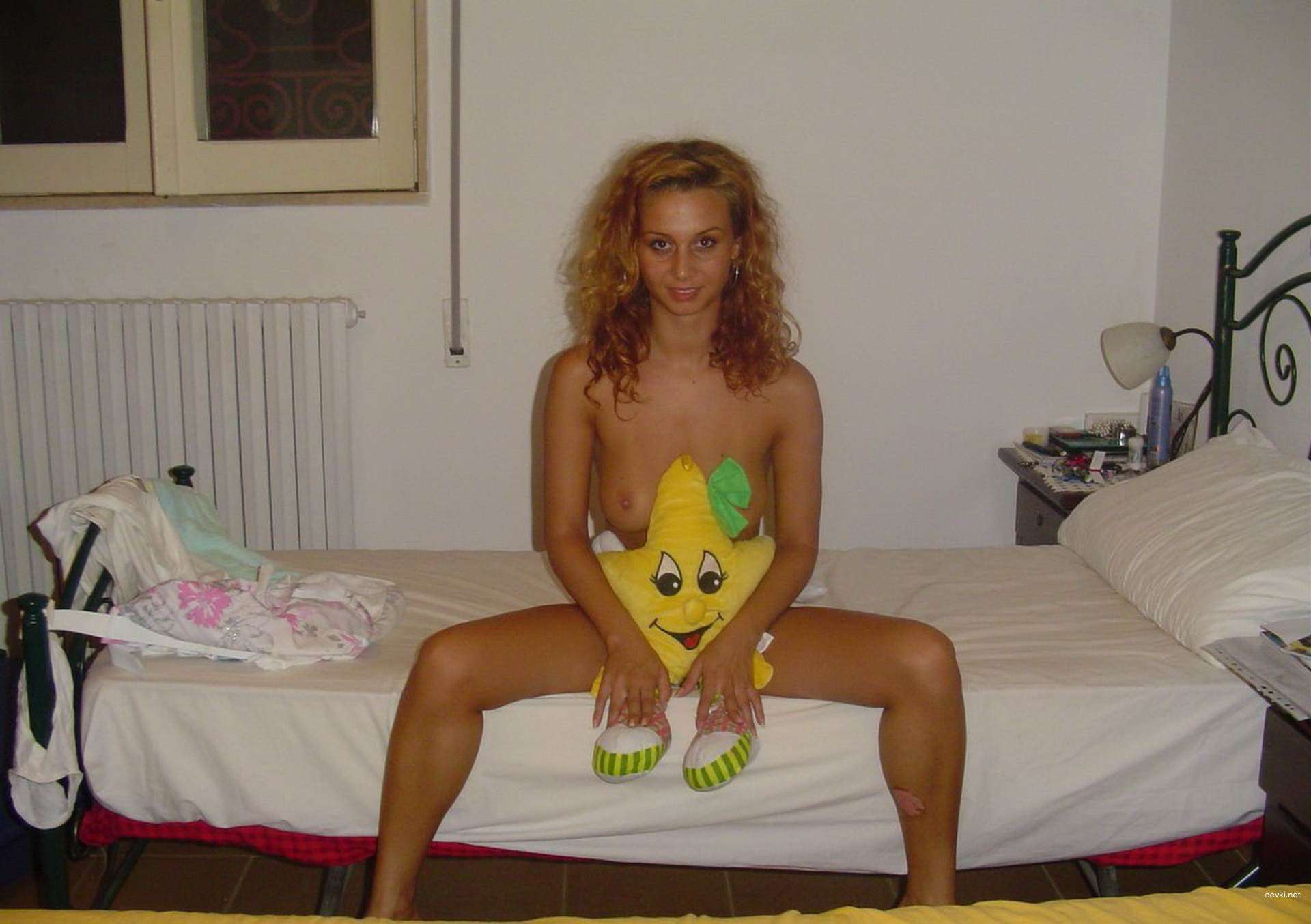Sexy Girl in Panties: Amateur Photo Collection