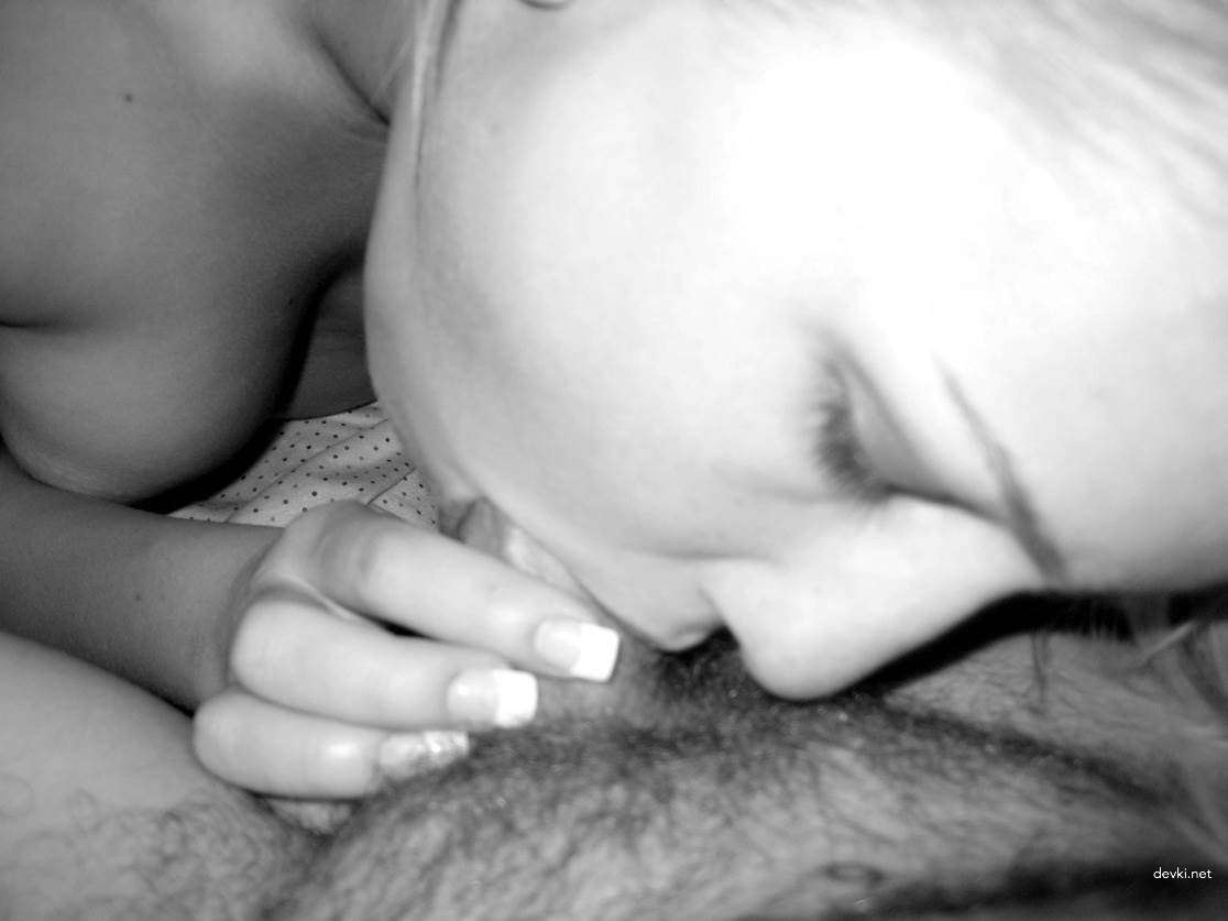 Young Girl's Private Porn Album: Explicit Amateur Photos of Hot Teen - XXX Content!