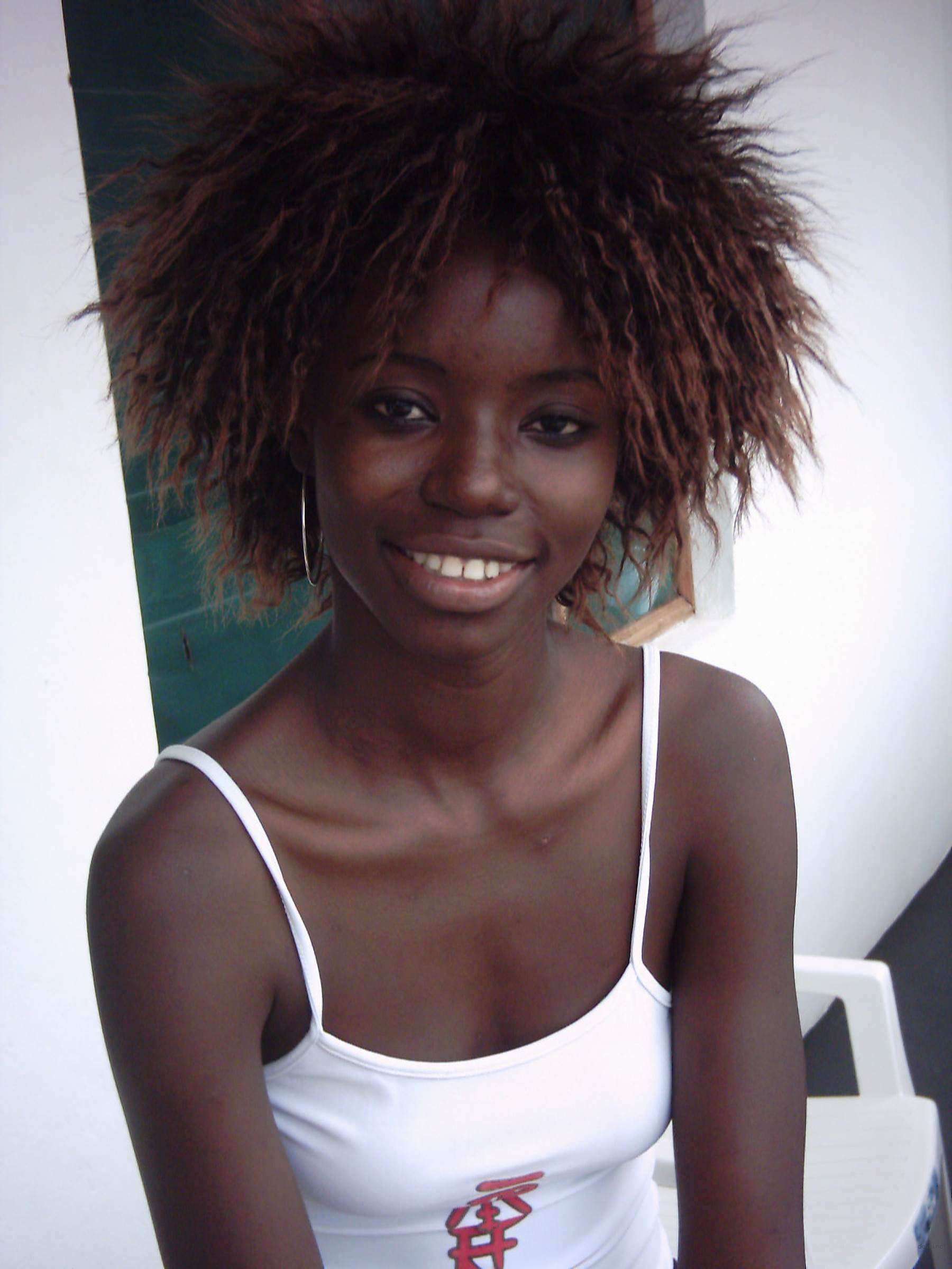 Slim Black Woman Nude: Amateur Photo of Naked Ebony Girl