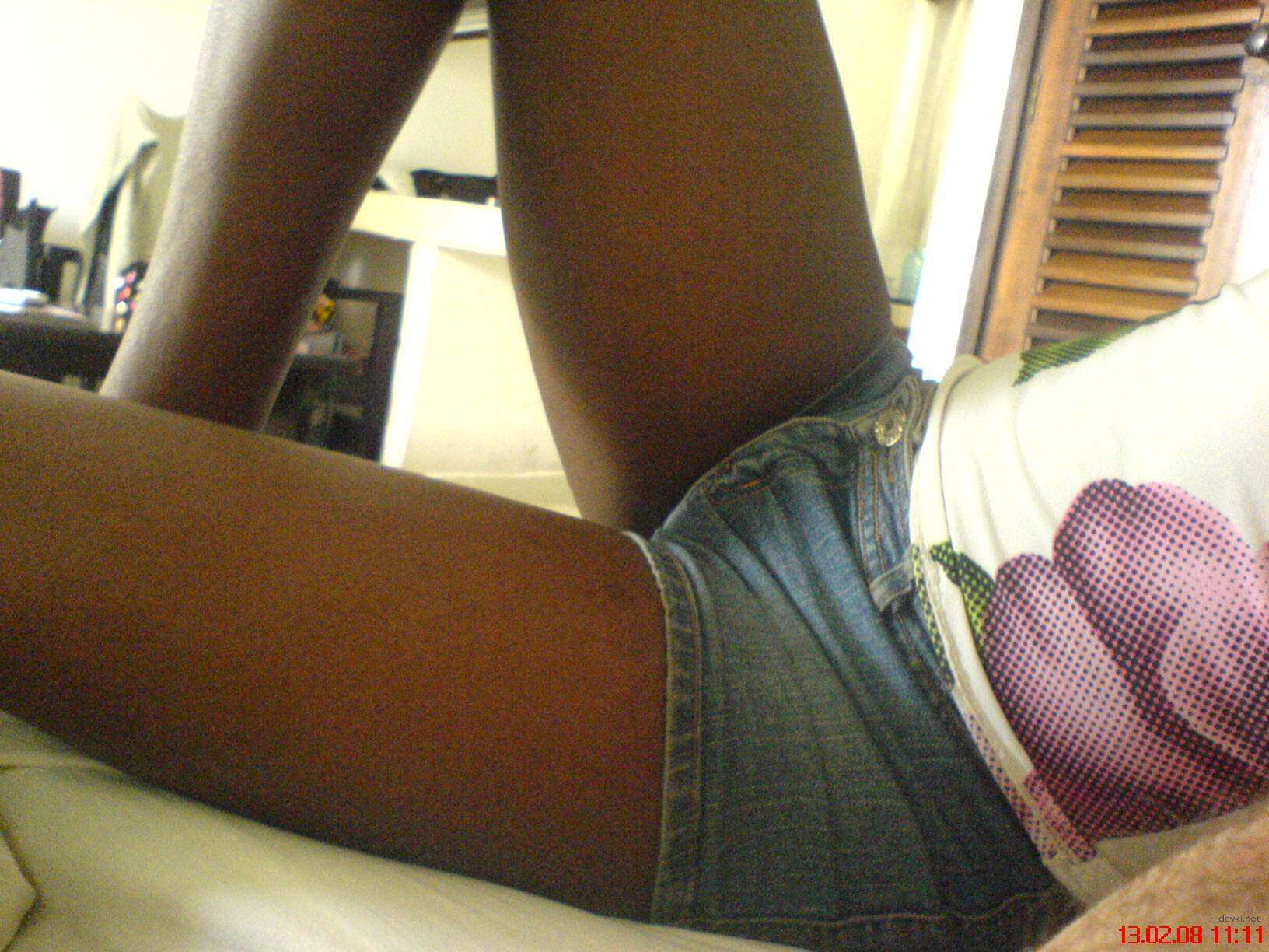 Slim Black Woman Nude: Amateur Photo of Naked Ebony Girl