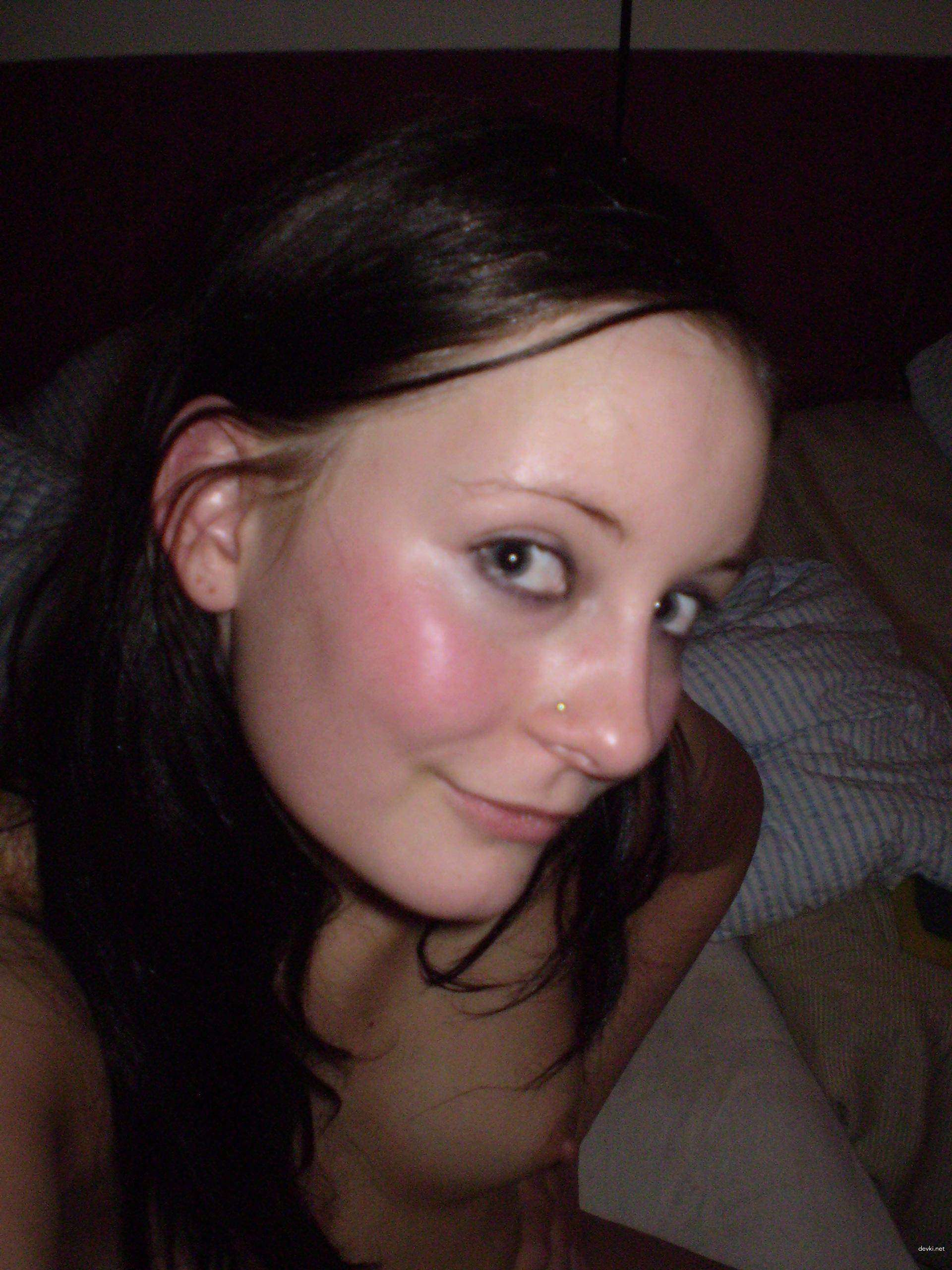 Big Clit Amateur Porn: Explicit Woman with Enormous Clitoris