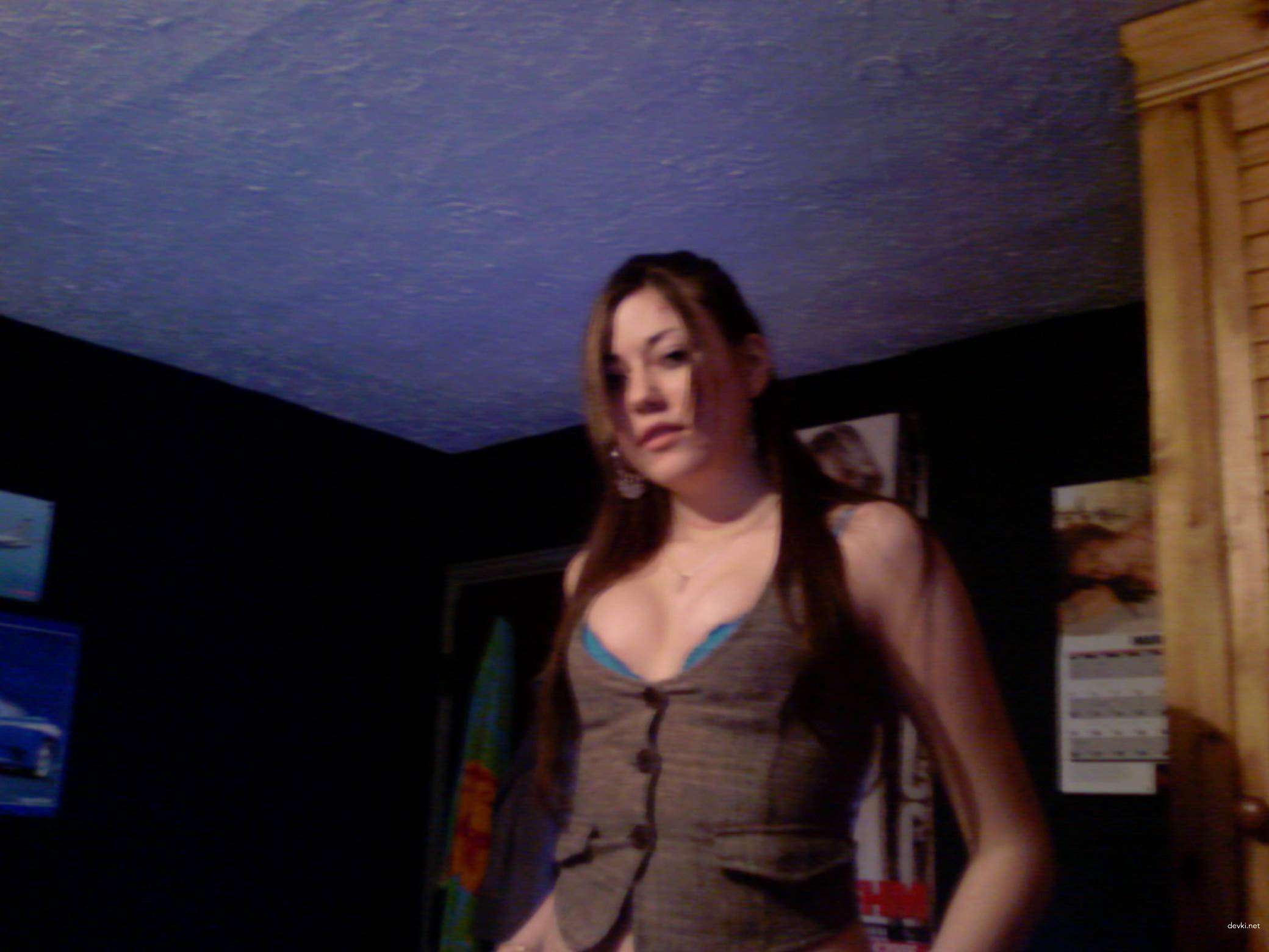 Amateur Slut Deepthroats Thick Cock - Explicit Blowjob Porn