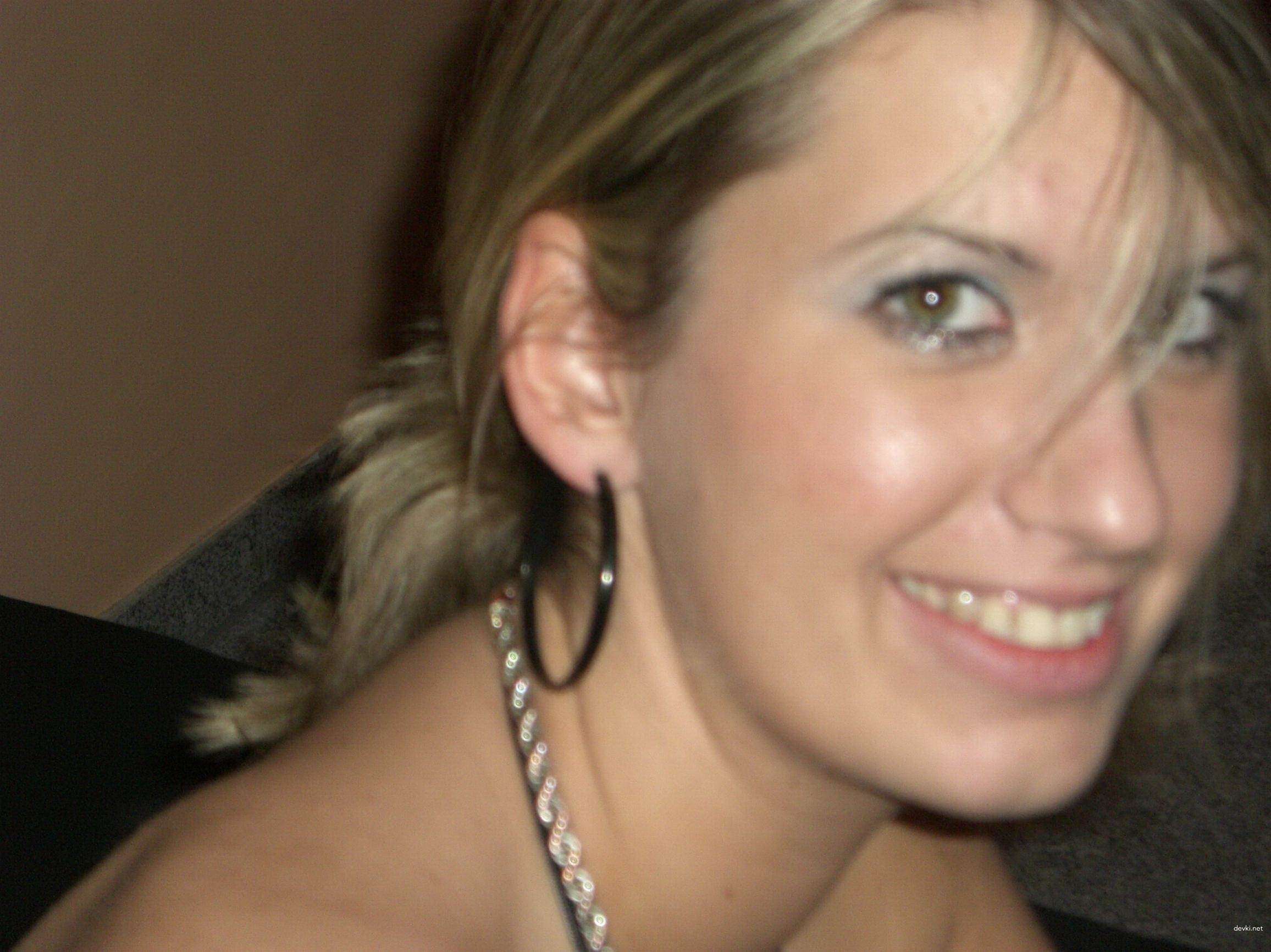 Explicit Amateur Photo: Mature Woman's Home Selfies - Uncensored MILF Pics