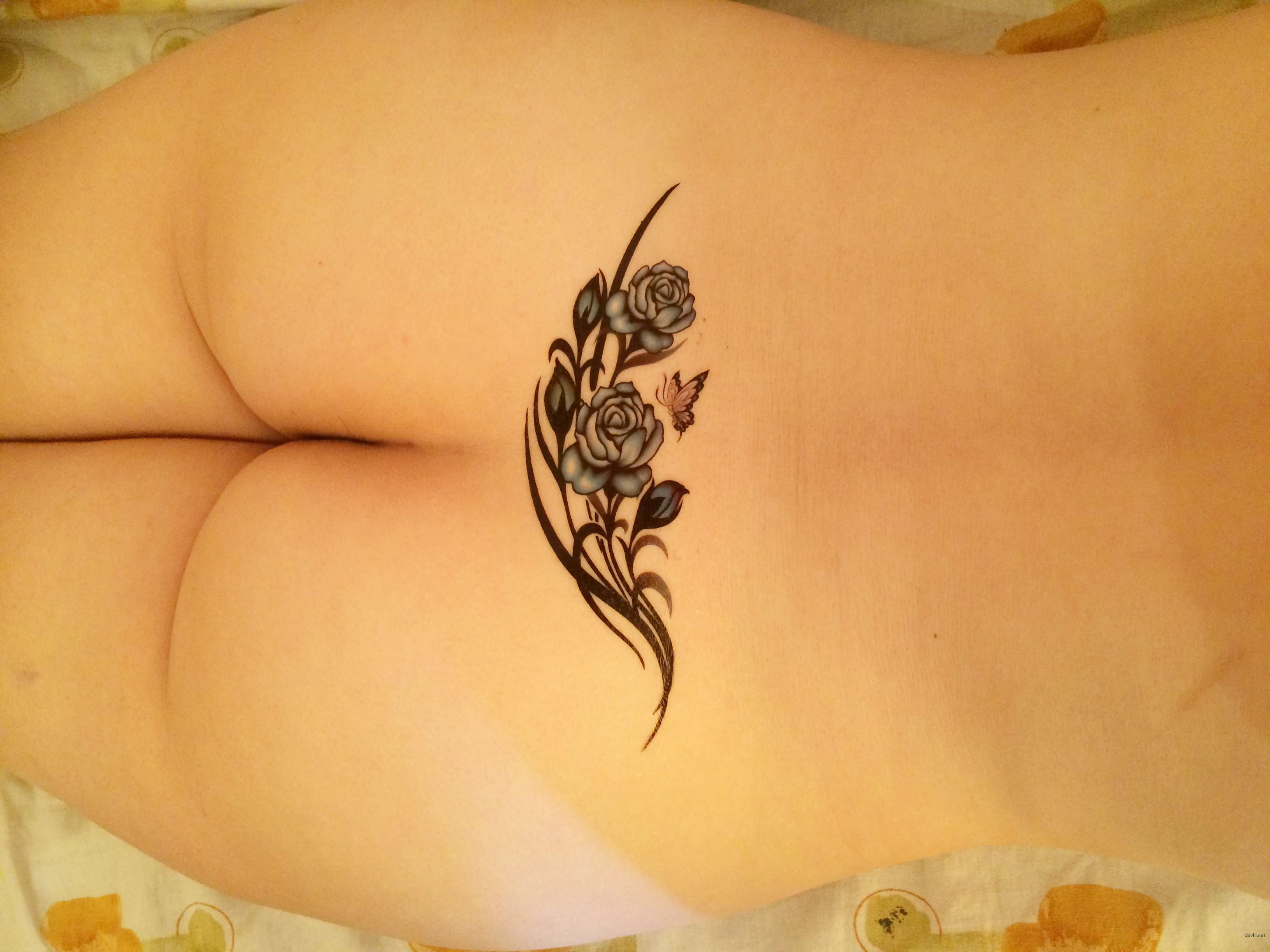 Private Erotic Woman with Stunning Booty: Amateur XXX Photo